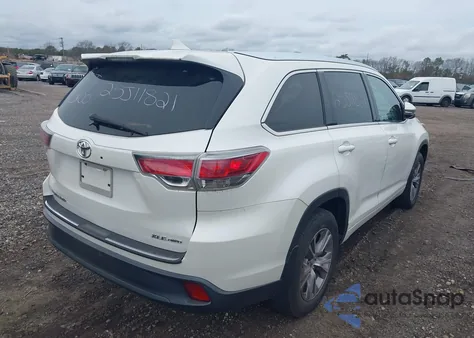 2015 Toyota Highlander Xle V6 z USA, uszkodzony, nr VIN 5TDJKRFH0FS213309